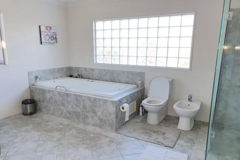 Photo of property in 155 Rosetta Road, Raumati South, Paraparaumu, 5032
