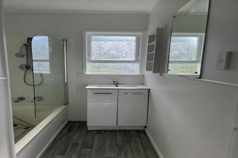 Photo of property in 8 Birch Place, Otara, Auckland, 2023