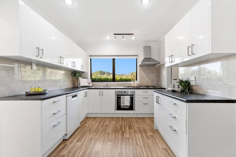 Photo of property in 215 Wayby Station Road, Wellsford, 0972
