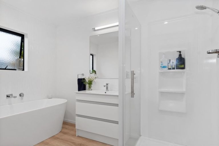 Photo of property in 16a Ngamotu Place, Mount Maunganui, 3116