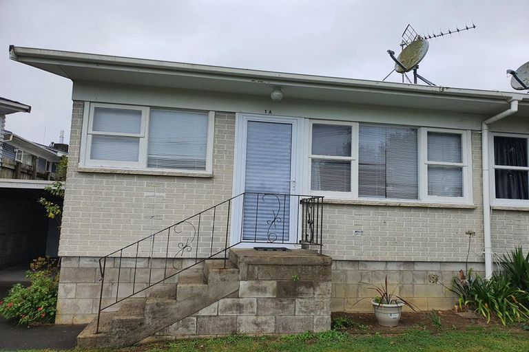 Photo of property in 1/29 Manuka Road, Bayview, Auckland, 0629