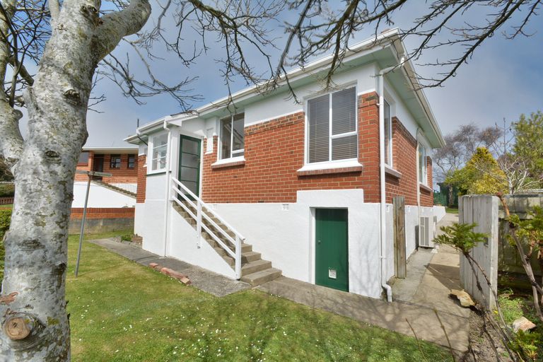 Photo of property in 43 Dunrobin Street, Waverley, Dunedin, 9013