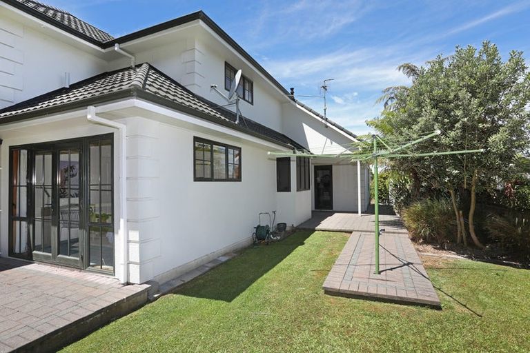 Photo of property in 14 Dunallen Avenue, Marton, 4710