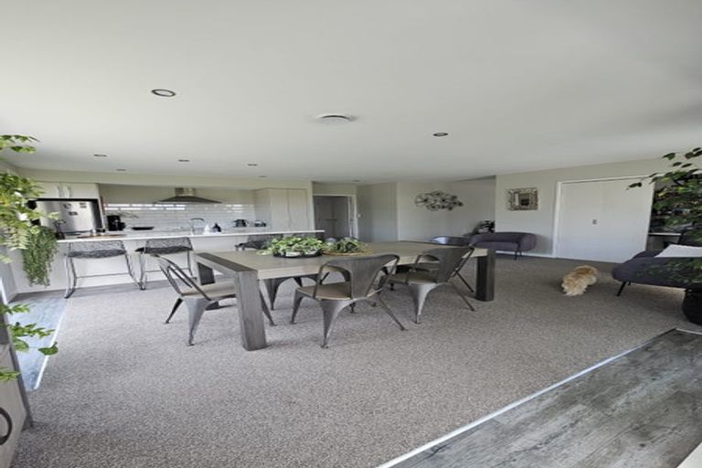 Photo of property in 18 Beachvale Drive, Kaiapoi, 7630