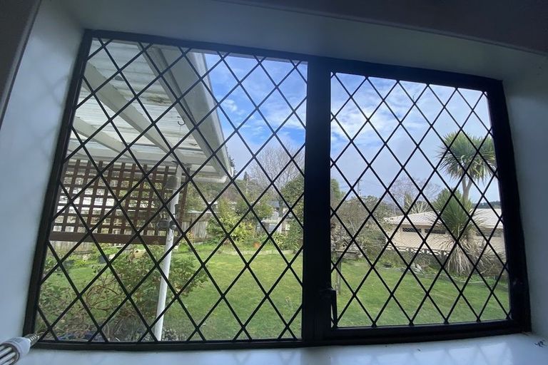 Photo of property in 70 Stokes Valley Road, Stokes Valley, Lower Hutt, 5019