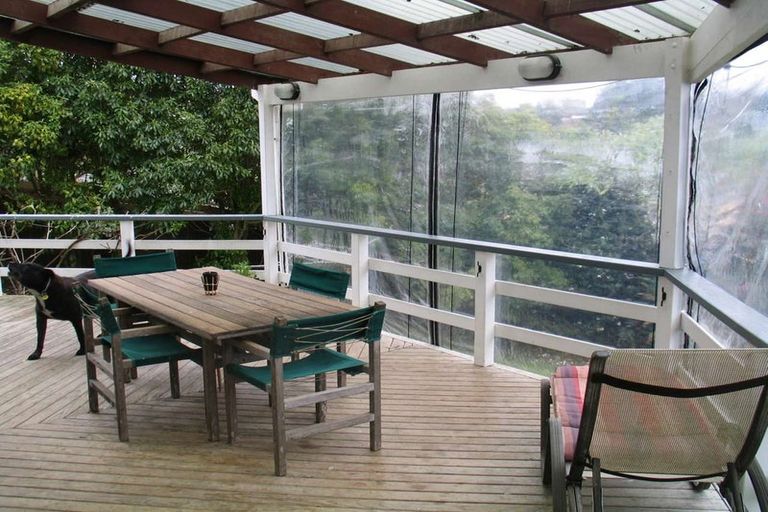 Photo of property in 6 Bellringer Road, Massey, Auckland, 0614