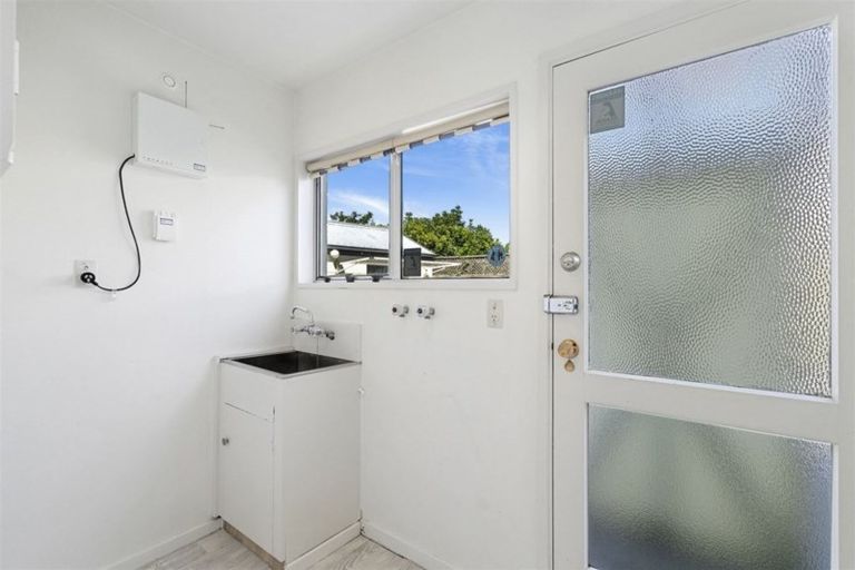 Photo of property in 107 Windermere Road, Papanui, Christchurch, 8053