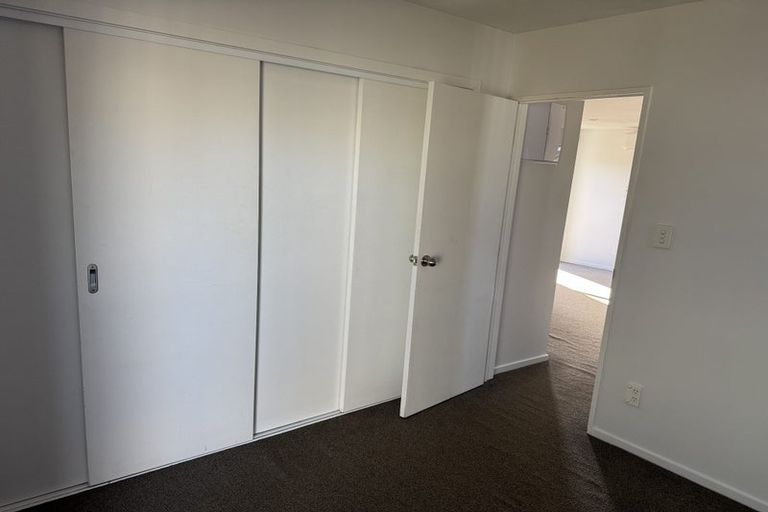 Photo of property in 26 Nile Road, Kelston, Auckland, 0602