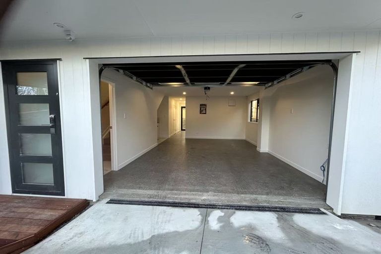 Photo of property in 344a East Coast Road, Sunnynook, Auckland, 0632