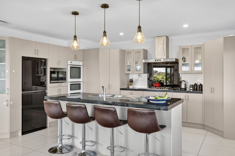 Photo of property in 46 Rockview Place, Mount Pleasant, Christchurch, 8081