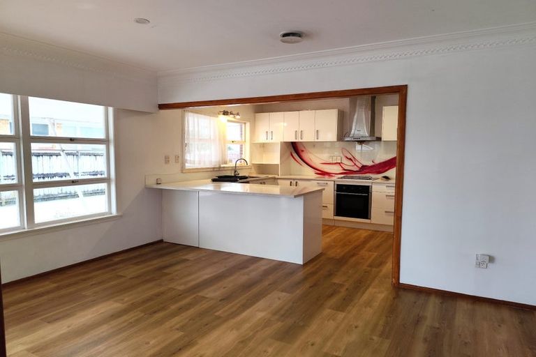 Photo of property in 45 Motatau Road, Papatoetoe, Auckland, 2025