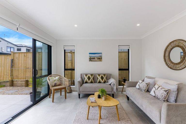 Photo of property in 48 Exmoor Road, Karaka, Papakura, 2113