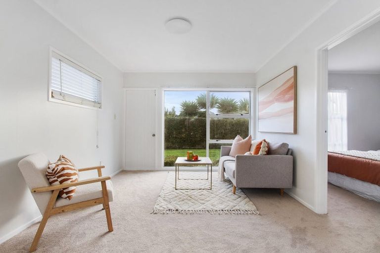 Photo of property in 2/11 Ripon Crescent, Meadowbank, Auckland, 1072