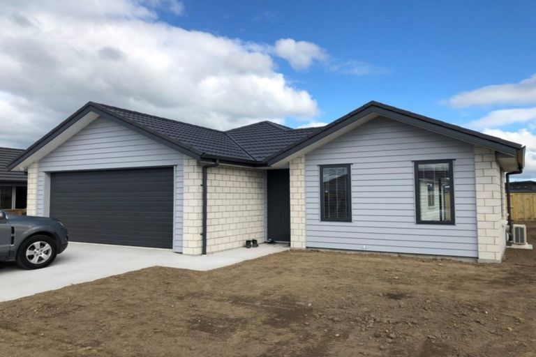 Photo of property in 14 Rotomanu Place, Pyes Pa, Tauranga, 3112