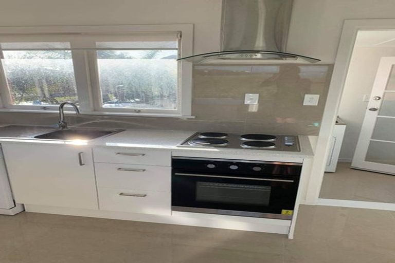 Photo of property in 2/42 Kawerau Avenue, Devonport, Auckland, 0624