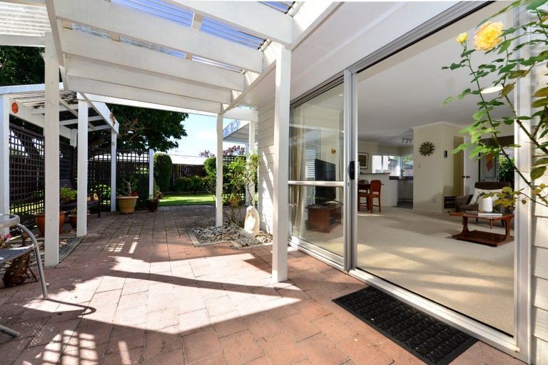 Photo of property in 35 Halyard Close, Flagstaff, Hamilton, 3210