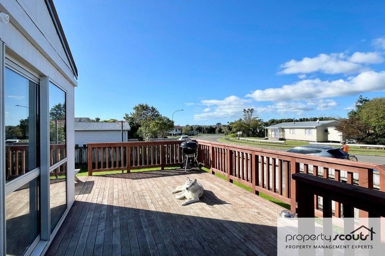 Photo of property in 10 Wicklow Place, Bell Block, New Plymouth, 4312