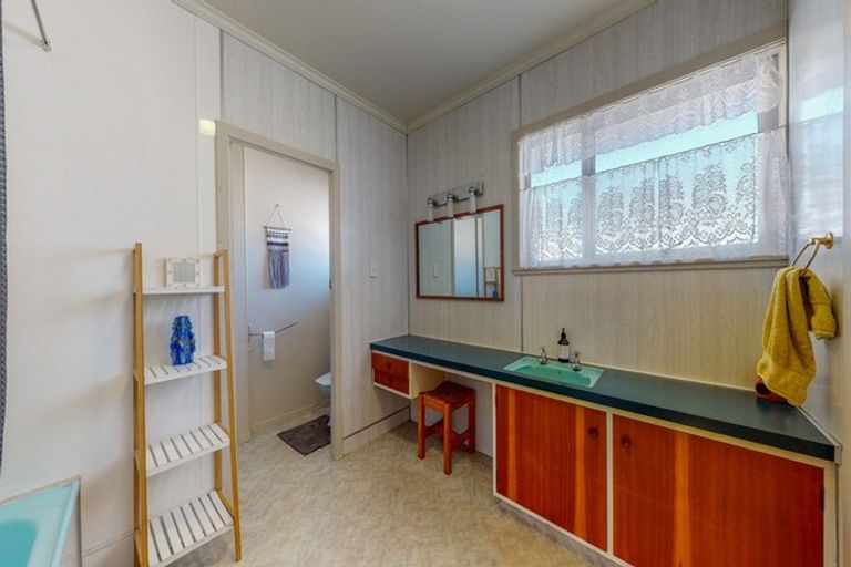 Photo of property in 479 River Road, Fairfield, Hamilton, 3214