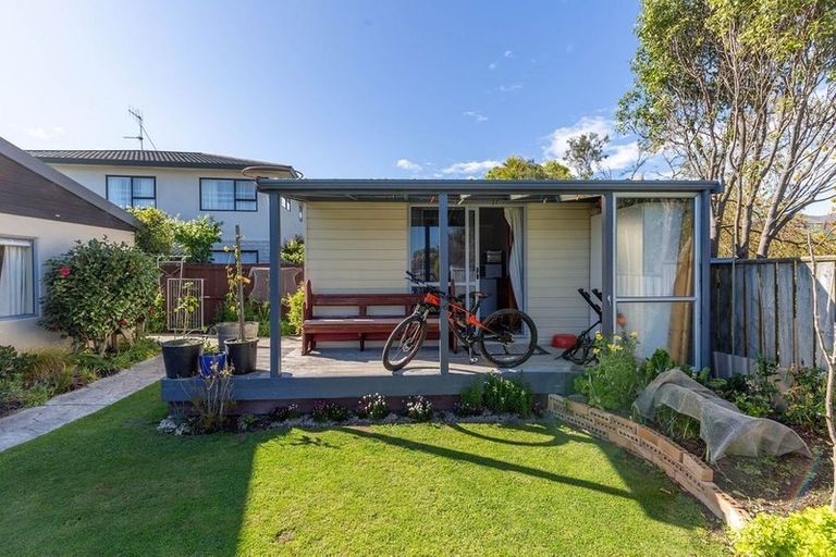 Photo of property in 11 Coleridge Place, Stoke, Nelson, 7011