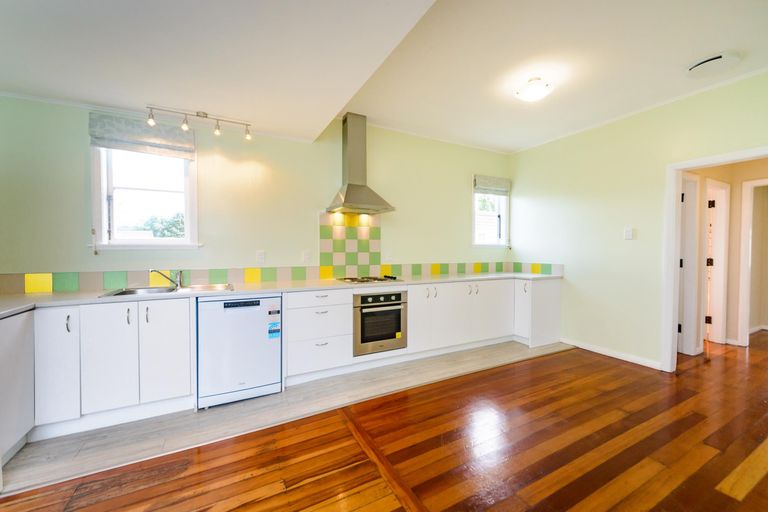 Photo of property in 422a College Street, Hokowhitu, Palmerston North, 4410