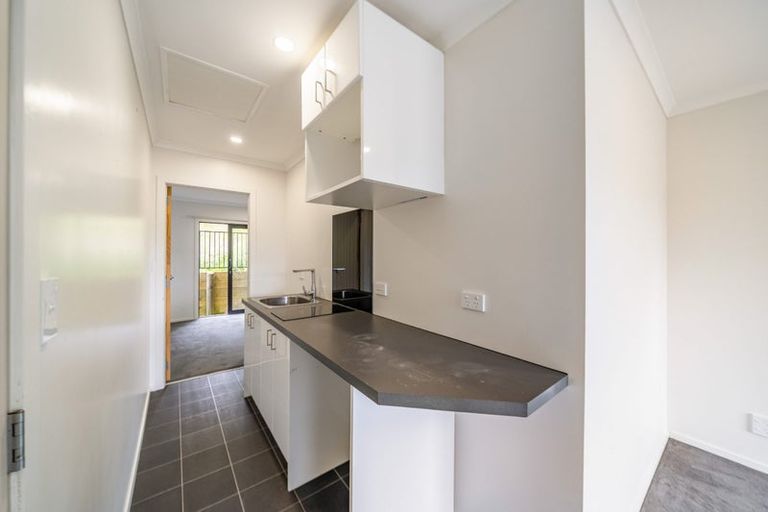 Photo of property in 9 Lowry Heights, Stokes Valley, Lower Hutt, 5019