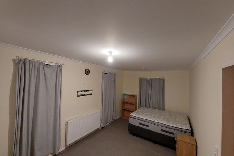 Photo of property in 54 Oroua Street, Eastbourne, Lower Hutt, 5013