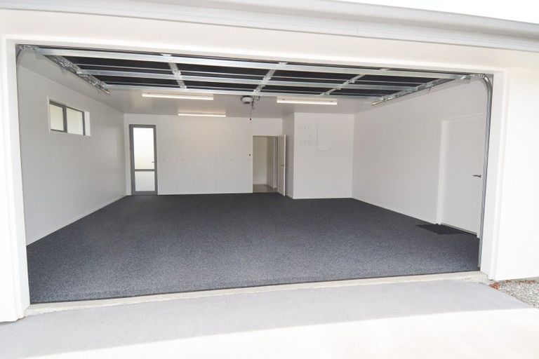 Photo of property in 4 Avalanche Place, Wanaka, 9305