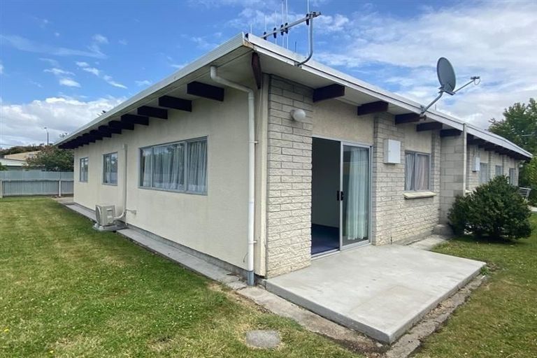 Photo of property in 1/6 Crichton Place, Taradale, Napier, 4112