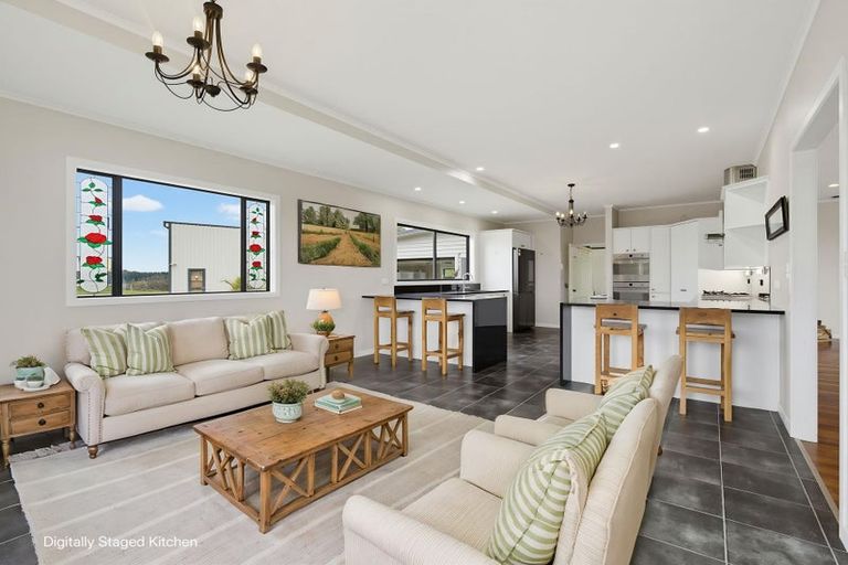 Photo of property in 265 Wilson Road, South Head, Helensville, 0874