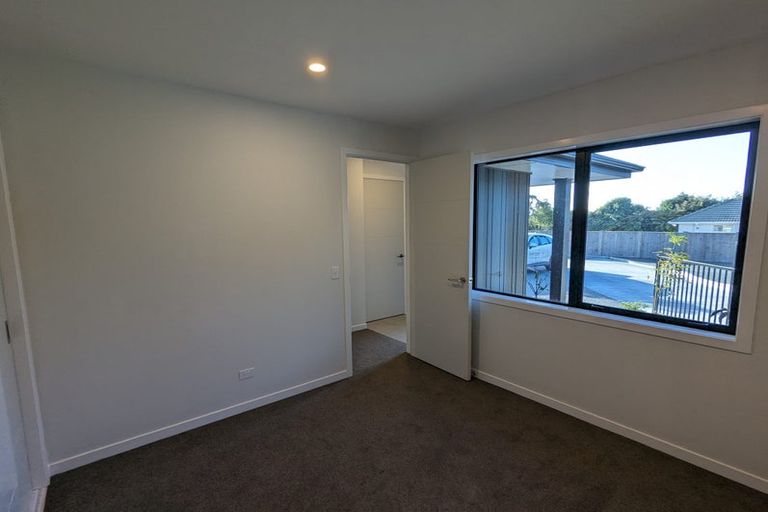 Photo of property in 108a Weraroa Road, Levin, 5510