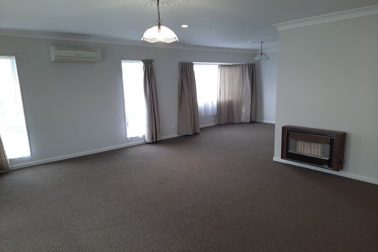 Photo of property in 2 Kingston Street, Awapuni, Palmerston North, 4412