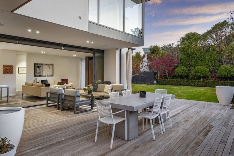 Photo of property in 19 Circuit Street, Merivale, Christchurch, 8052