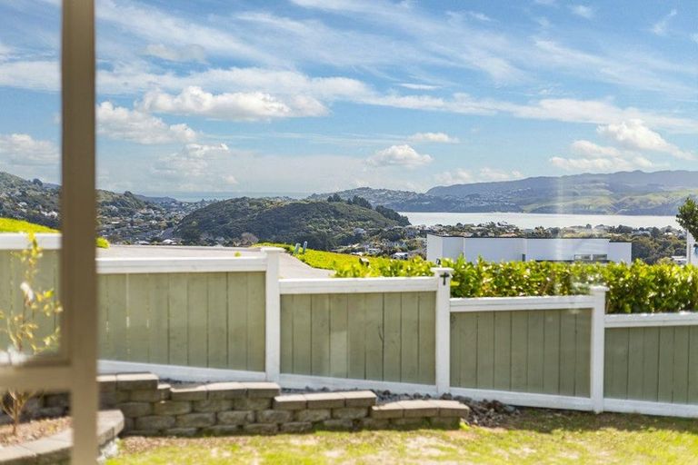 Photo of property in 144 Endeavour Drive, Whitby, Porirua, 5024