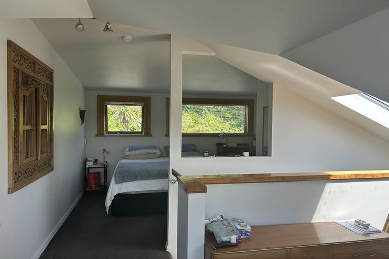 Photo of property in 1/62 Roseneath Terrace, Roseneath, Wellington, 6011