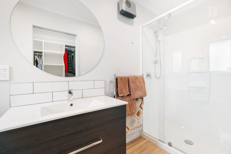 Photo of property in 10 Searle Drive, Cromwell, 9310