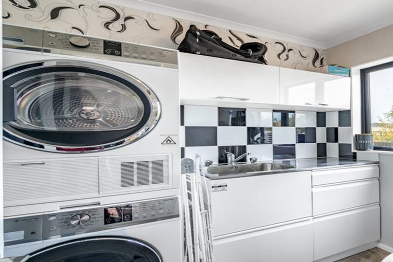 Photo of property in 65 Wye Street, Newfield, Invercargill, 9812