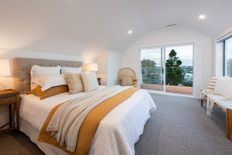 Photo of property in 26 Kowhai Road, Campbells Bay, Auckland, 0630