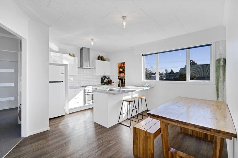 Photo of property in 2 Orlando Street, Stratford, 4332