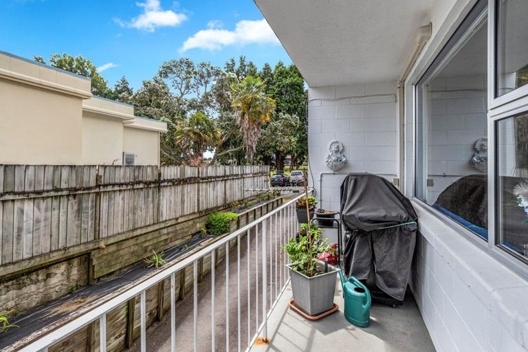 Photo of property in 2/110 Hamilton Street, Tauranga, 3110