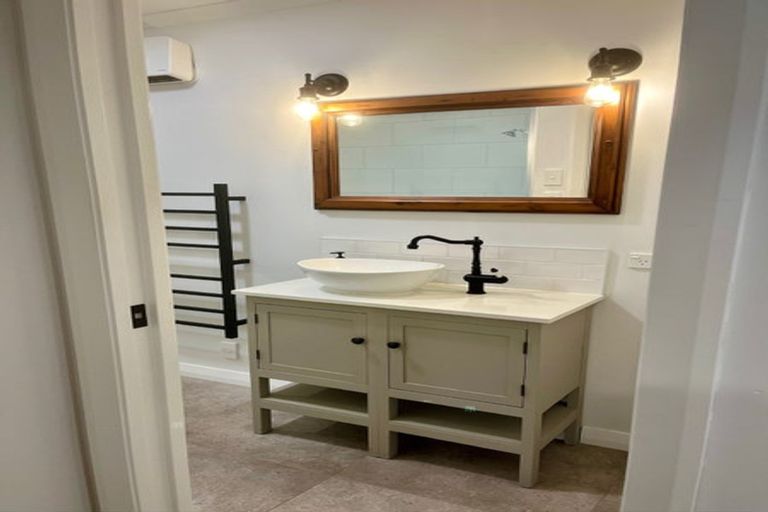 Photo of property in 228 Oropi Road, Oropi, 3173