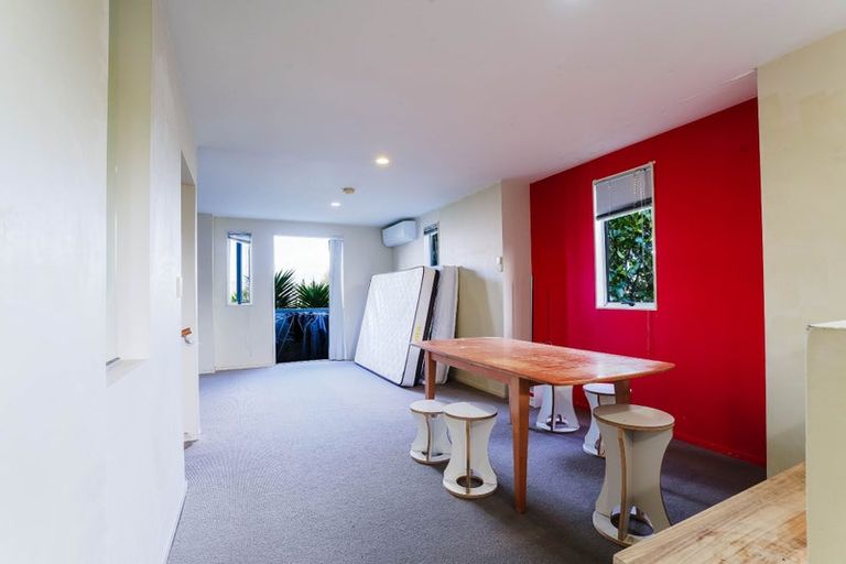 Photo of property in 101 Albionvale Road, Glen Eden, Auckland, 0602