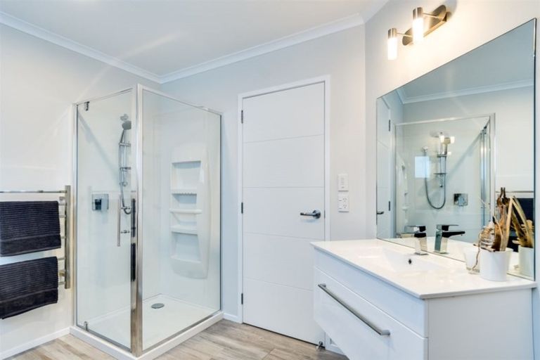 Photo of property in 44 Le Quesne Road, Bay View, Napier, 4104