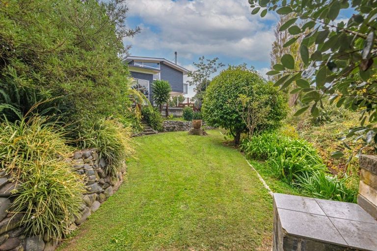 Photo of property in 28 Hammond Street, Marton, 4710