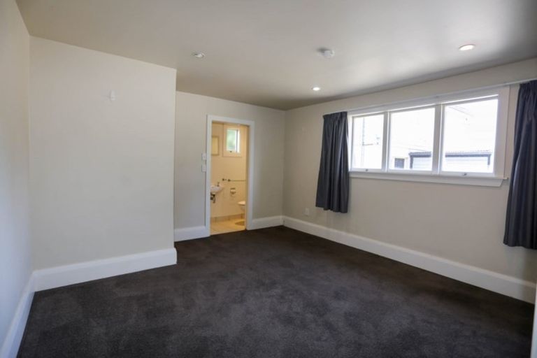 Photo of property in 184 Springfield Road, St Albans, Christchurch, 8014