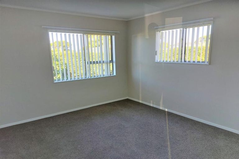 Photo of property in 220a Victoria Street West, Pukekohe, 2120
