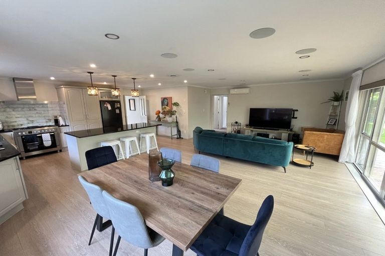 Photo of property in 3 Pohutukawa Place, Karaka, Papakura, 2113