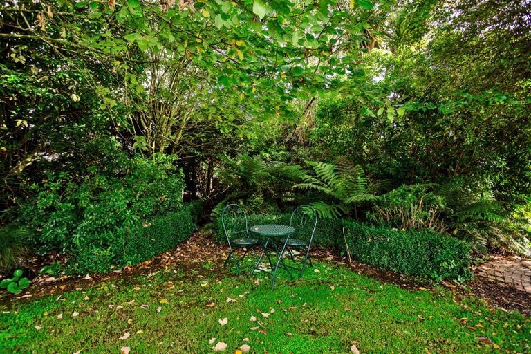 Photo of property in 274 West Plains School Road, West Plains, Invercargill, 9874