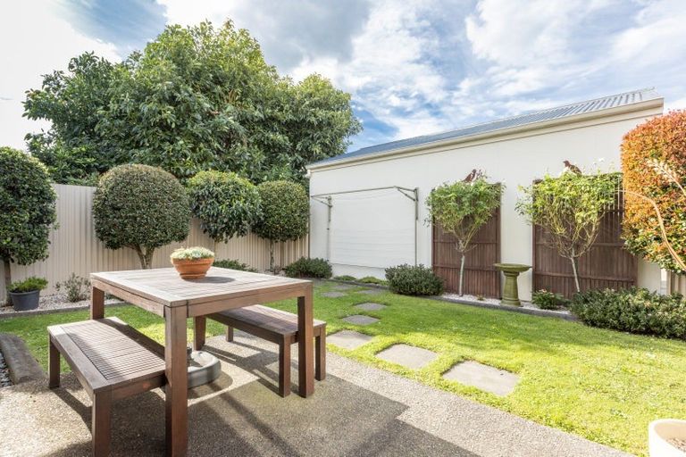 Photo of property in 14 Cassino Crescent, Onekawa, Napier, 4110