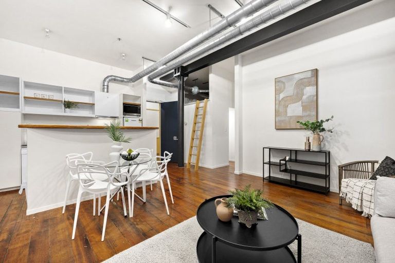 Photo of property in Hannahs Warehouse, 18/13 Leeds Street, Te Aro, Wellington, 6011