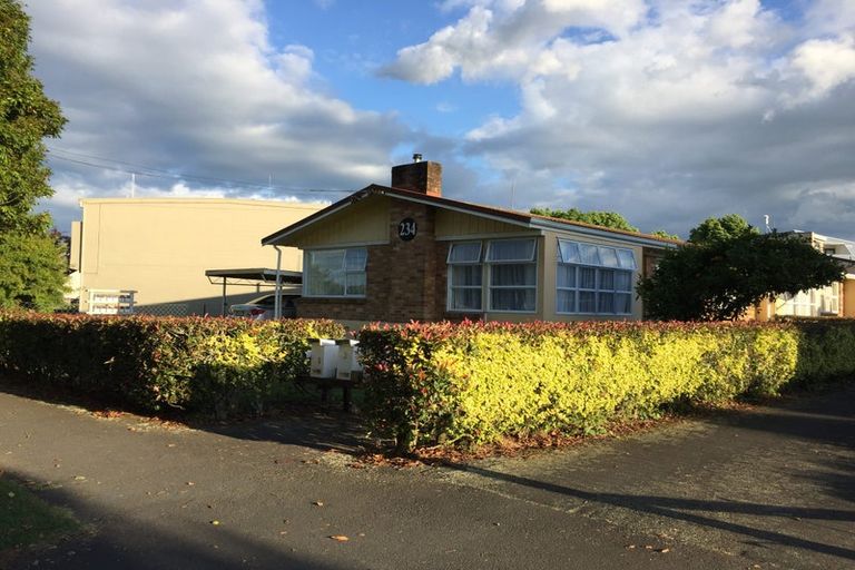 Photo of property in 234 Old Farm Road, Hamilton East, Hamilton, 3216